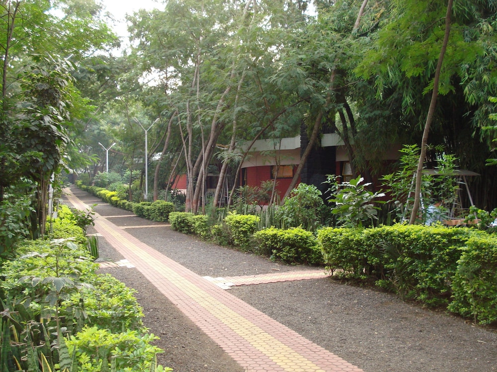 Hotel Tapovan 24/27