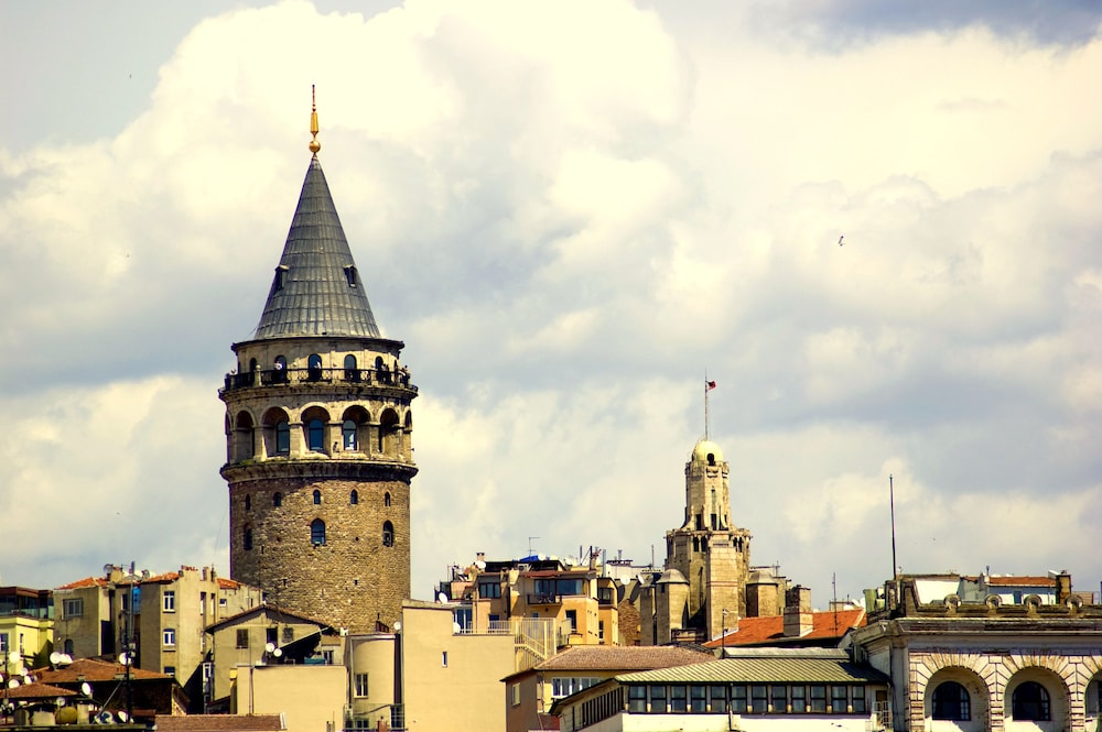 Walton Hotels Galata 33/35