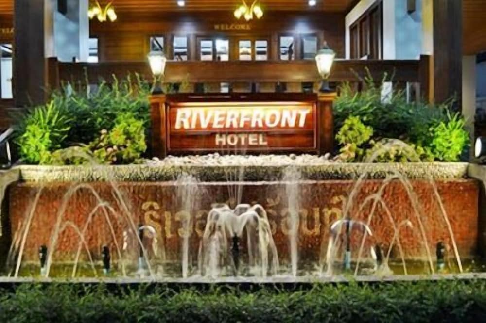 Riverfront Hotel Mukdahan 6/28