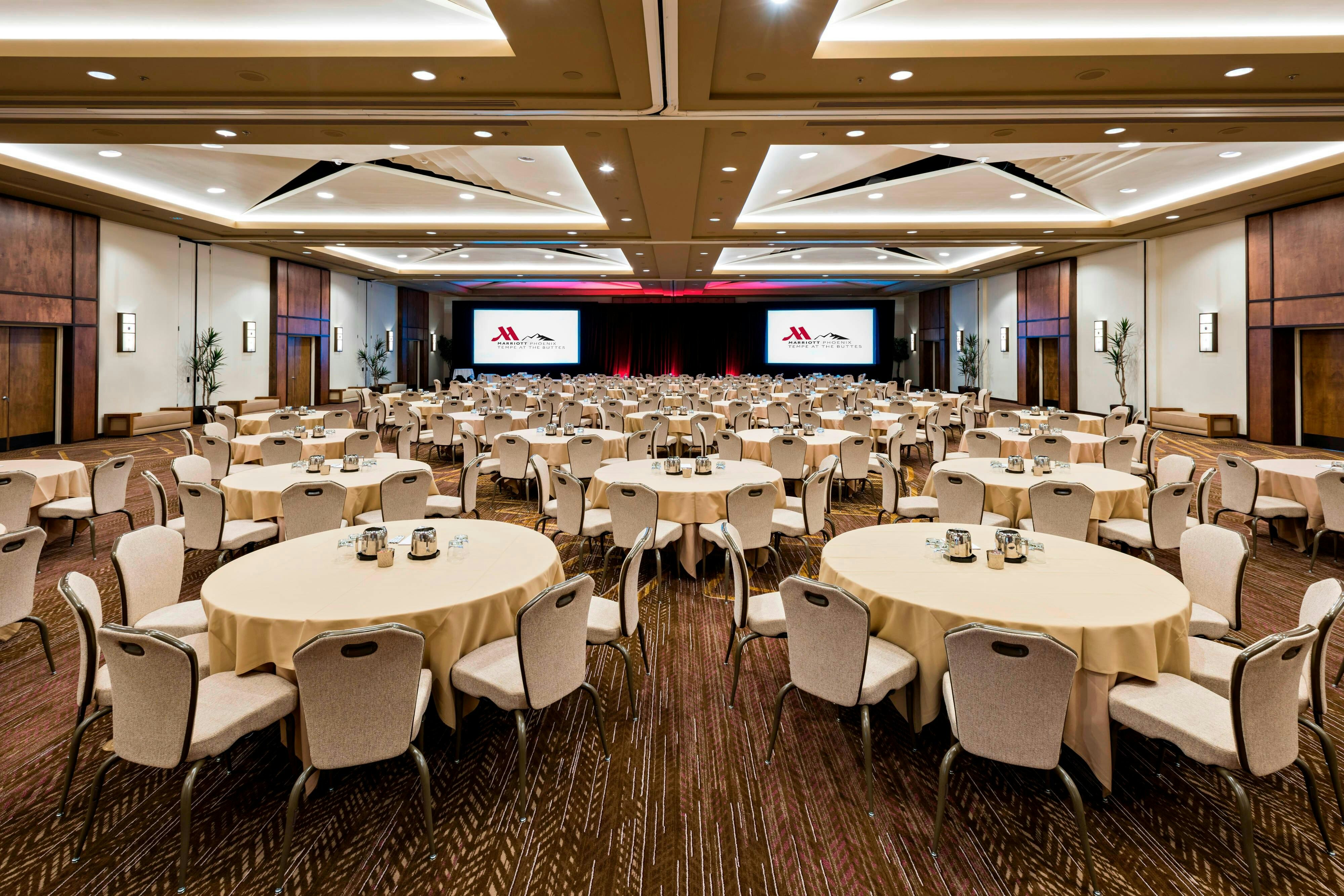 Phoenix Marriott Resort Tempe At the Buttes 15/19