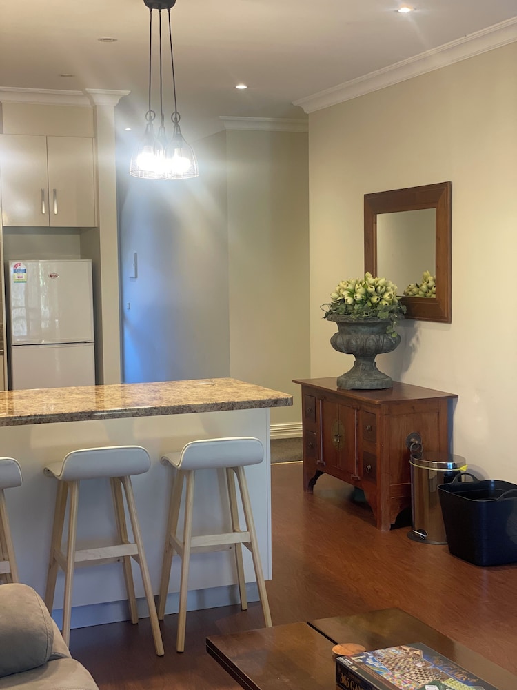 Cocknbull Boutique Hotel 36/50