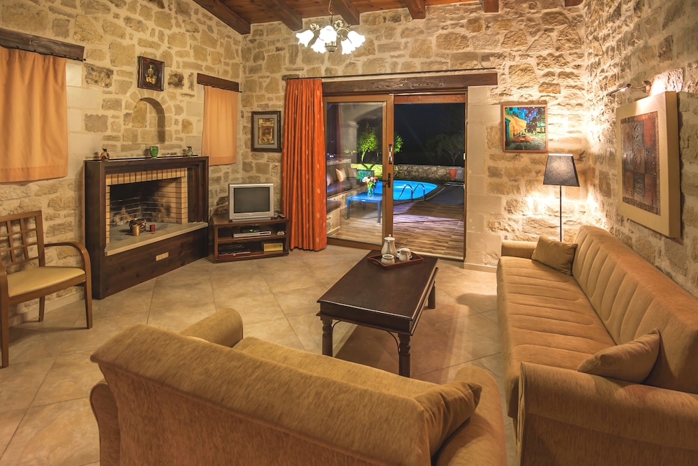 Stavromenos Villas 6/22