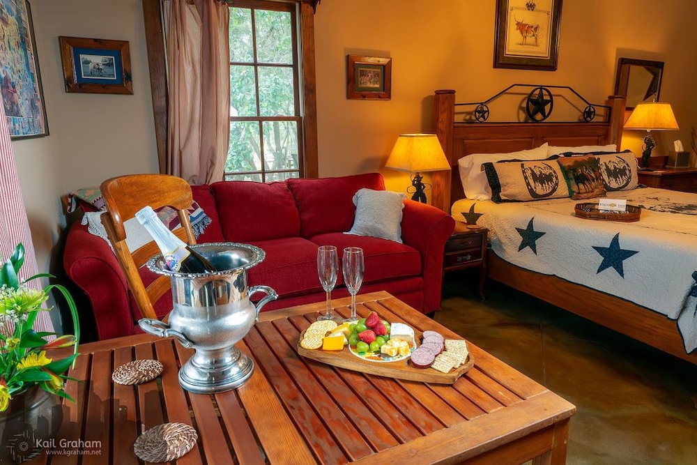 Equinox Inn at Biscuit Hill 46/65