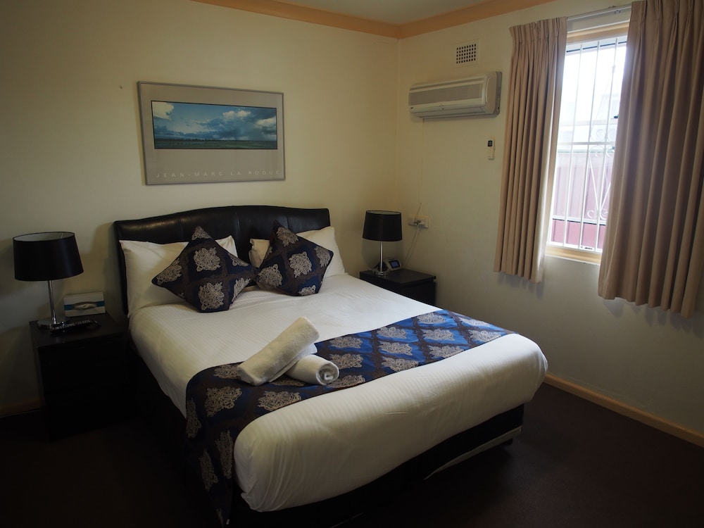 Northshore Hotel 13/41