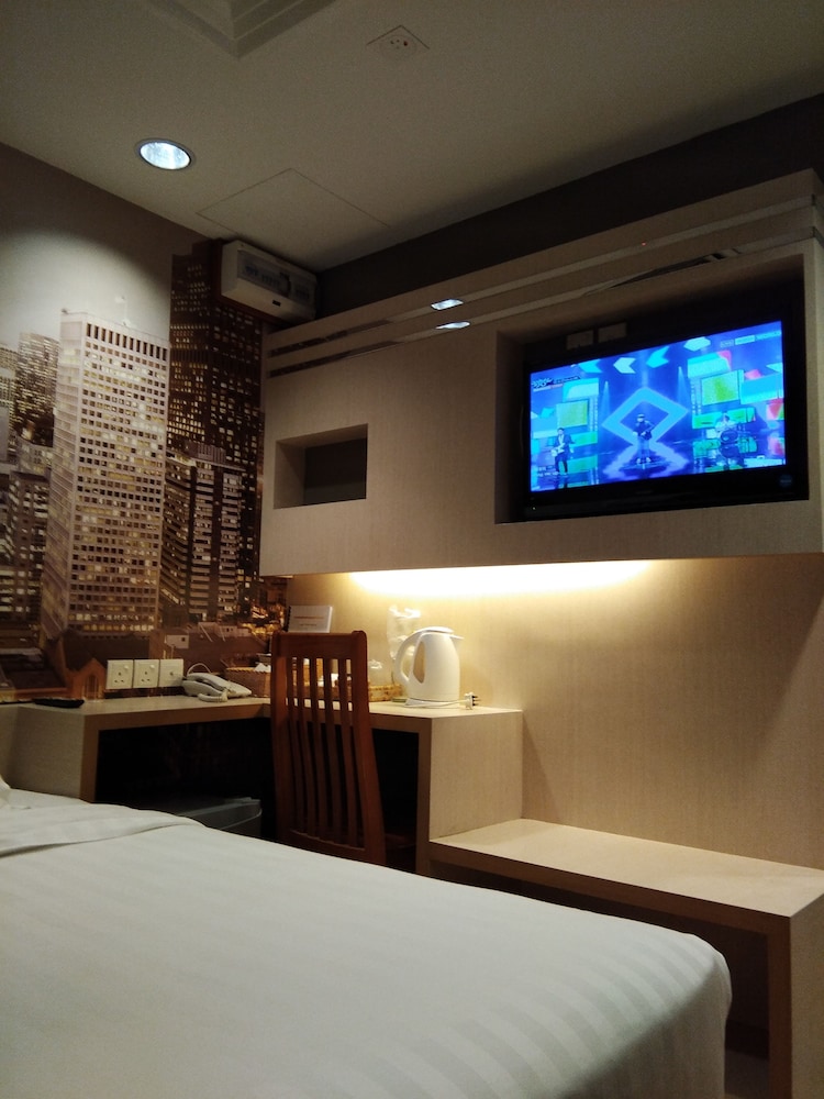Kinabalu Daya Hotel 5/72