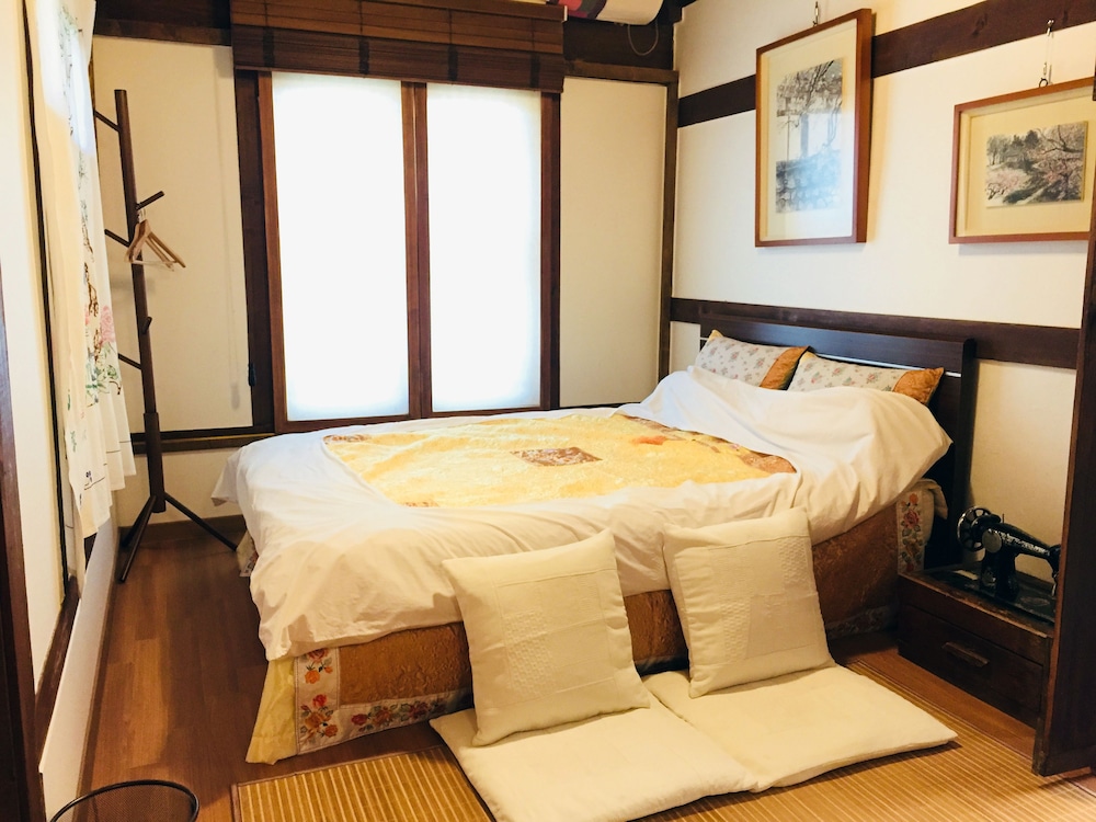 Gyodong-Salrae 9/50
