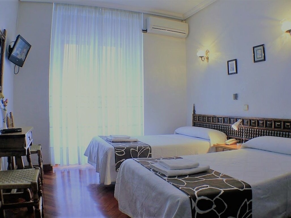 Hostal Esmeralda 13/36