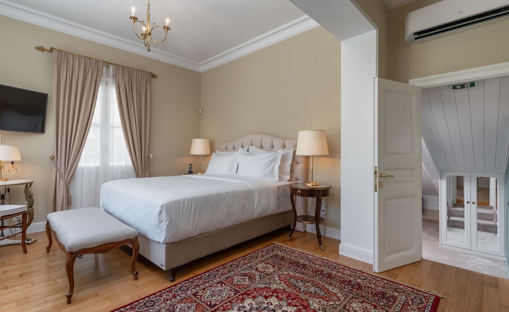 Noble Suites 16/68