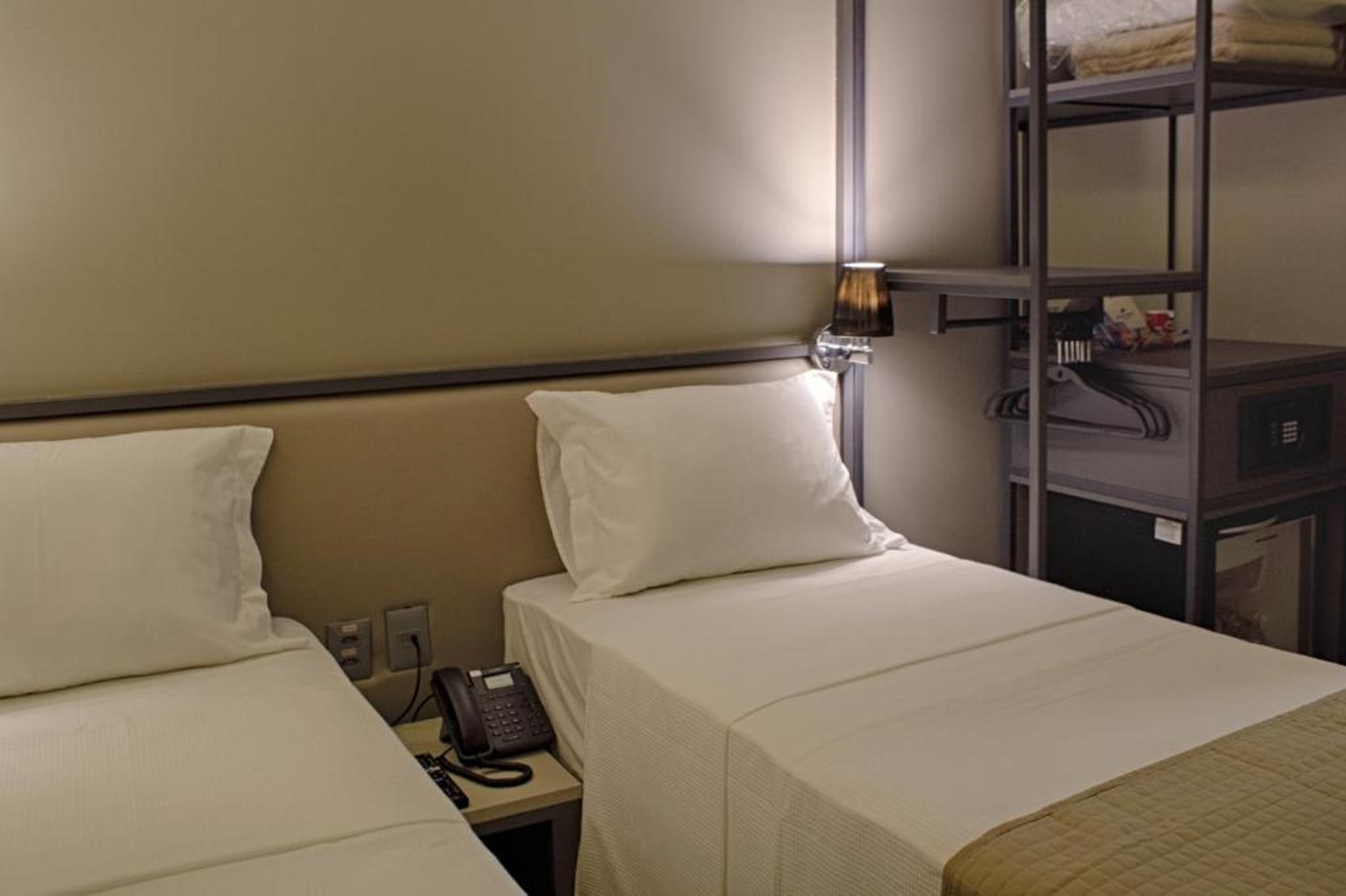 Luxury, Single, Twin Beds
