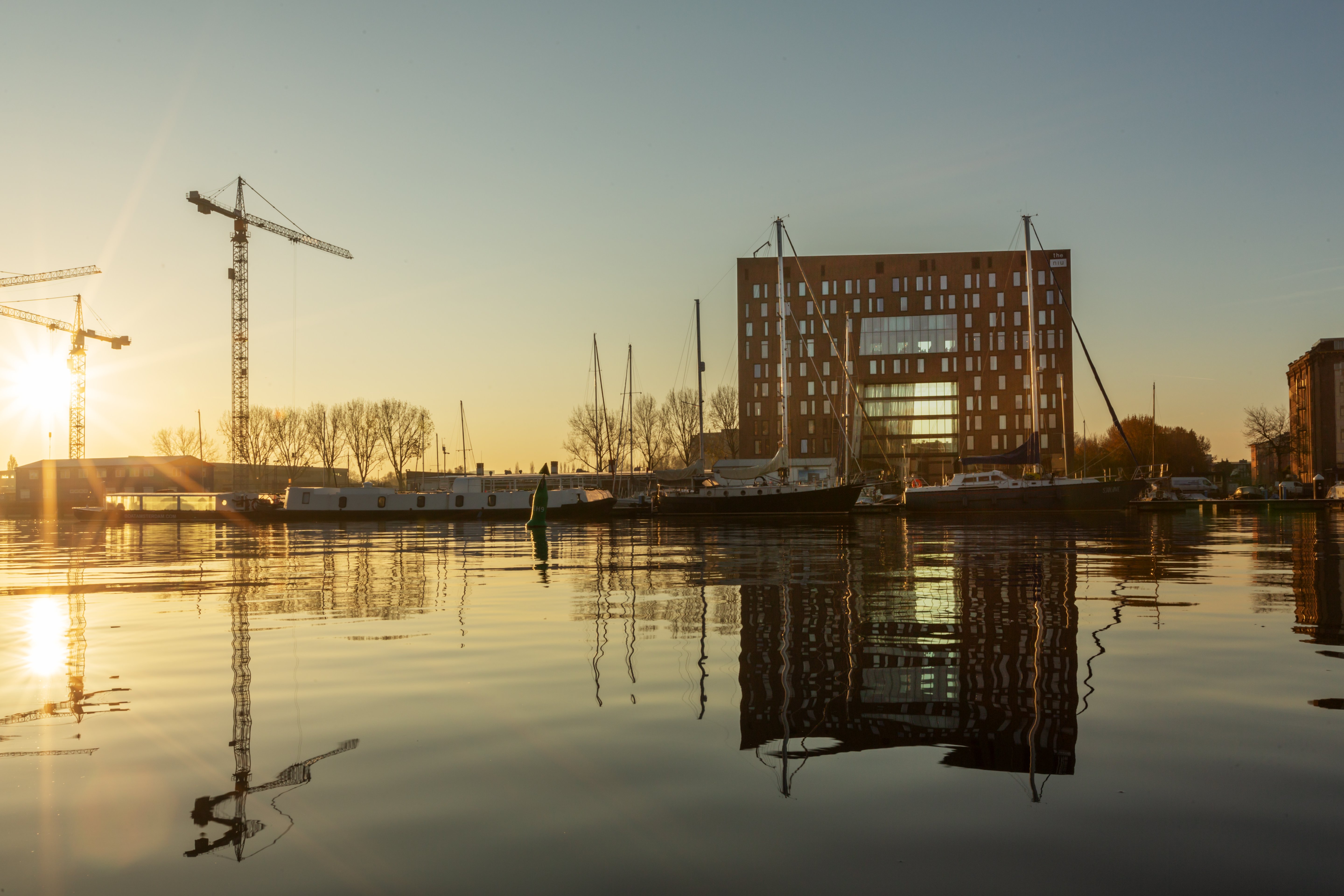 Holiday Inn - the niu, Fender Amsterdam by IHG 62/64