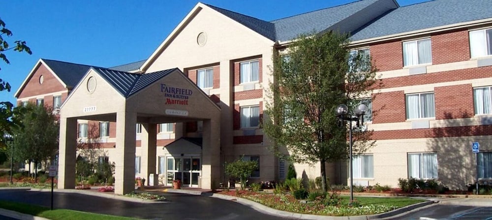 Fairfield Inn Suites By Marriott Detroit Farmington Hills 1/49