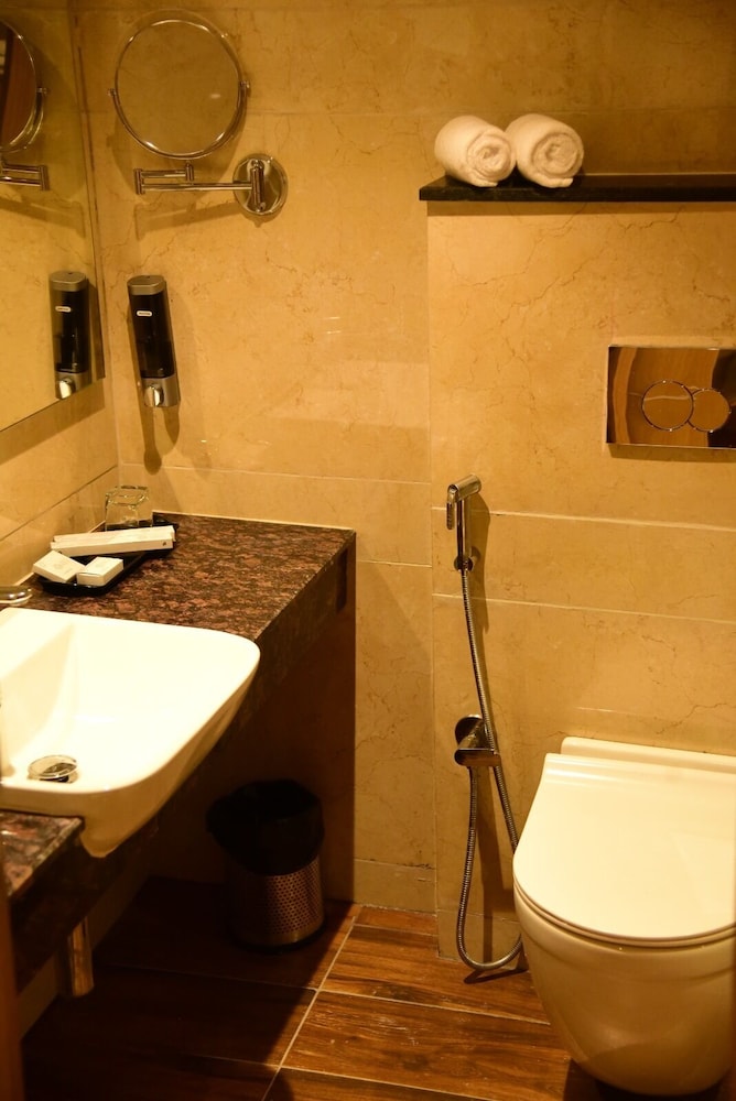 Hotel Grand Serene Mysore 31/31