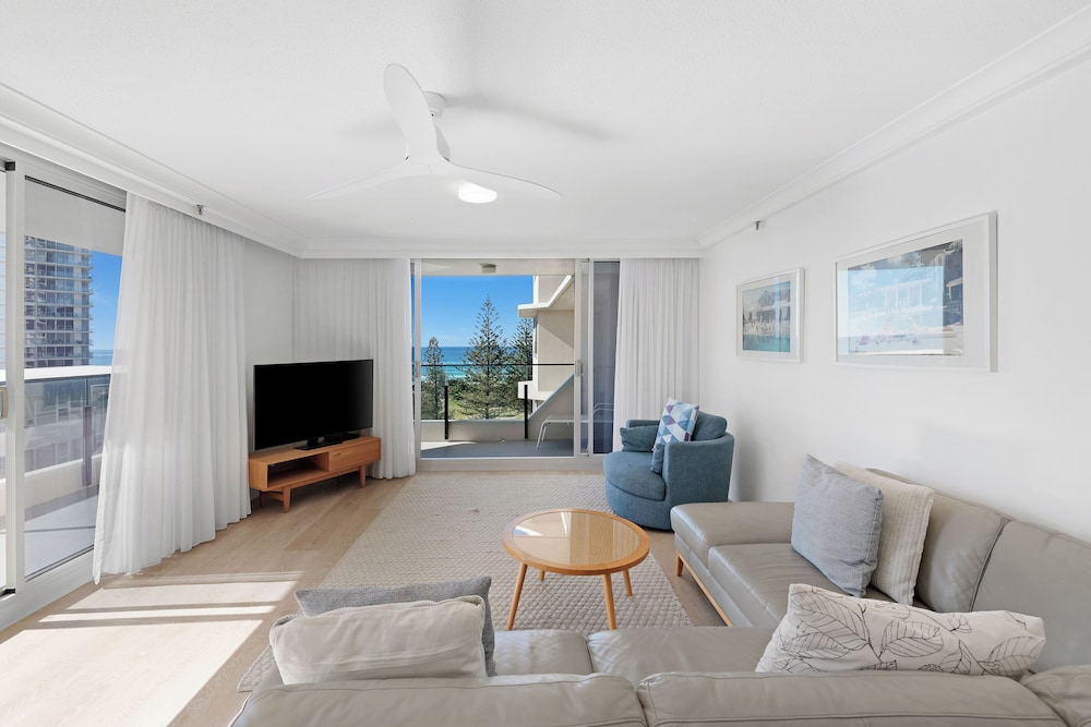 ULTIQA Beach Haven on Broadbeach 30/50