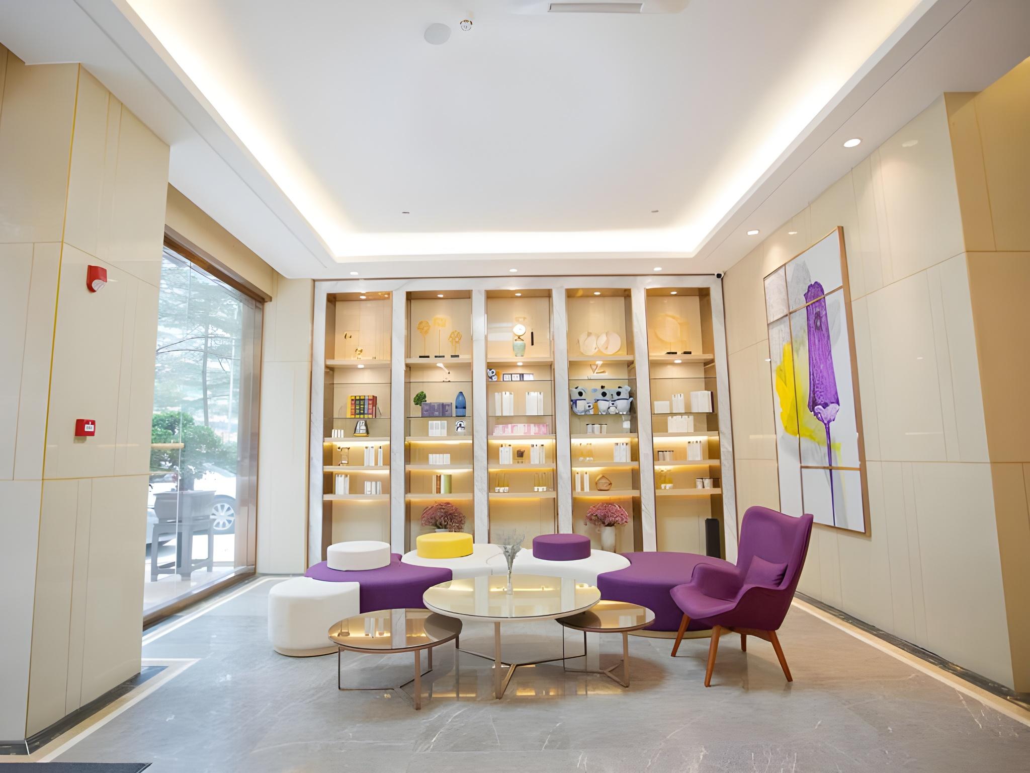 Lavande Hotel (Shenzhen Xili Metro Station) 24/33