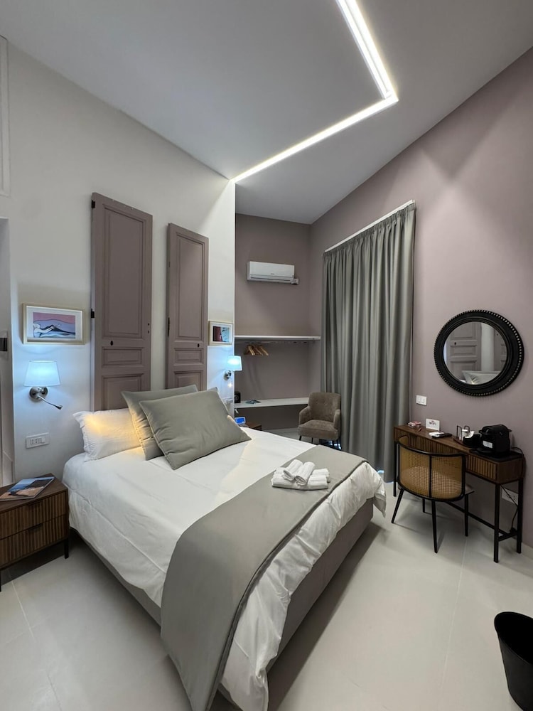Poerio Station Rooms & Apartment 14/50