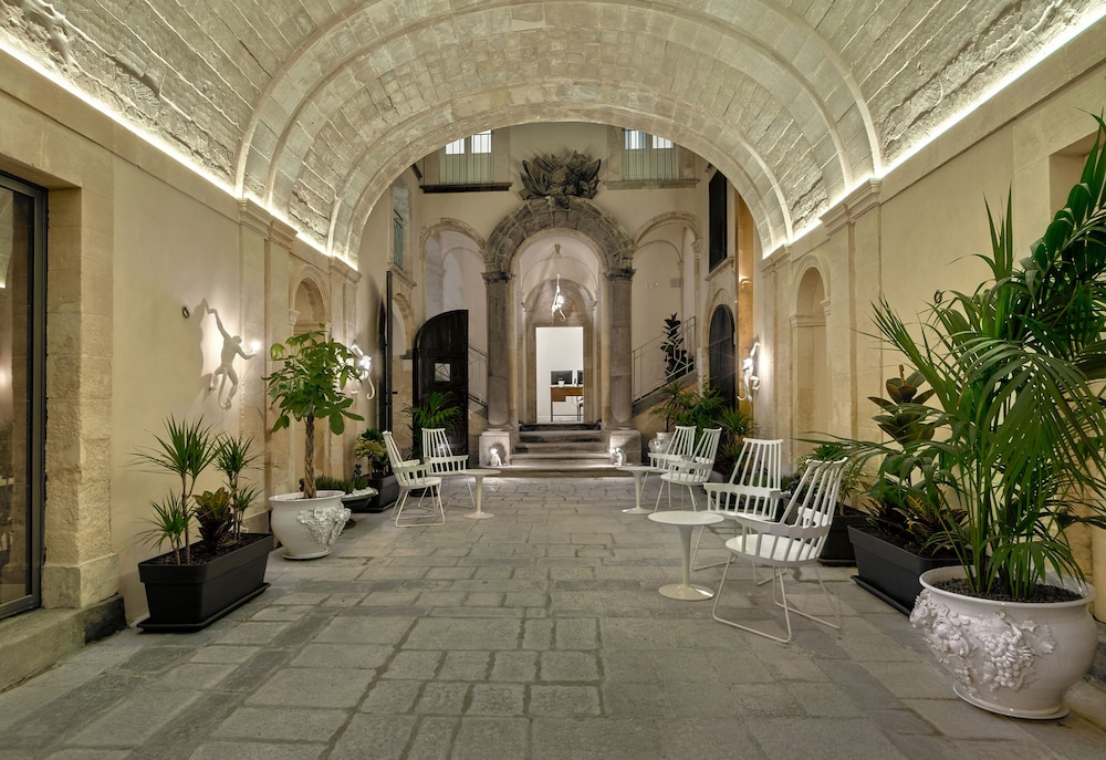 A.D.1768 Boutique Hotel 26/50