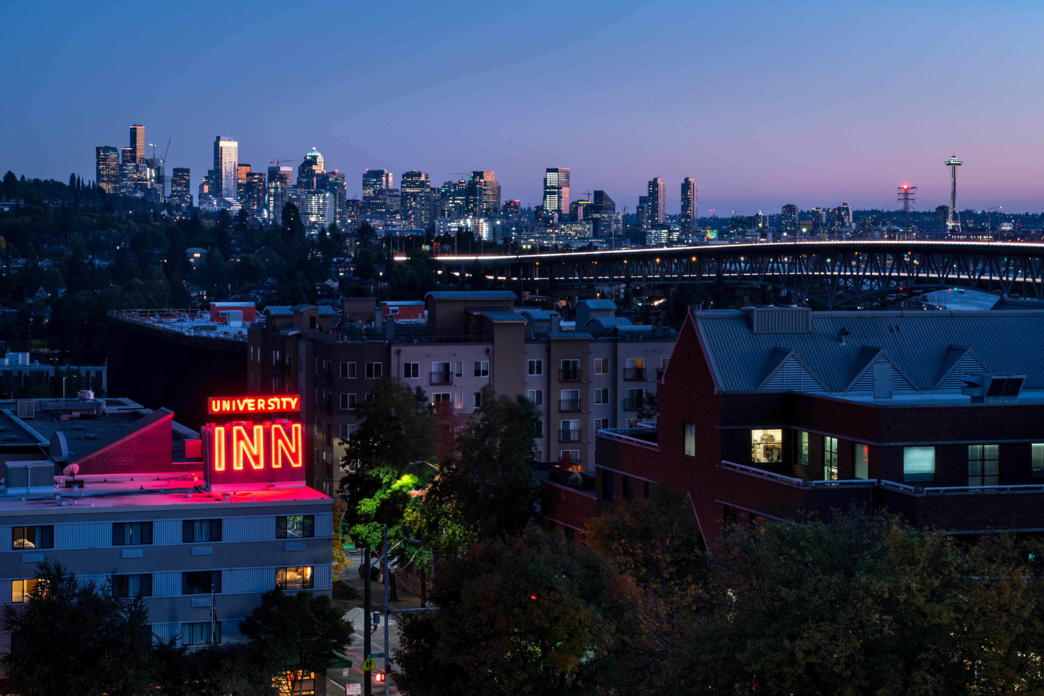 Staypineapple, University Inn, University District Seattle 3/52