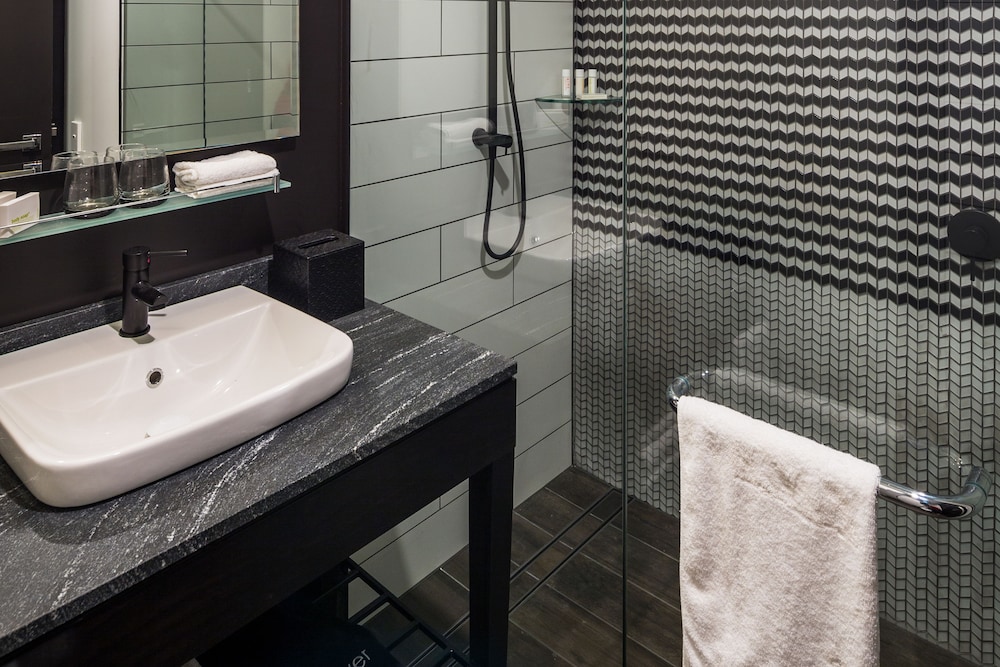 Rydges Wellington Airport 16/64