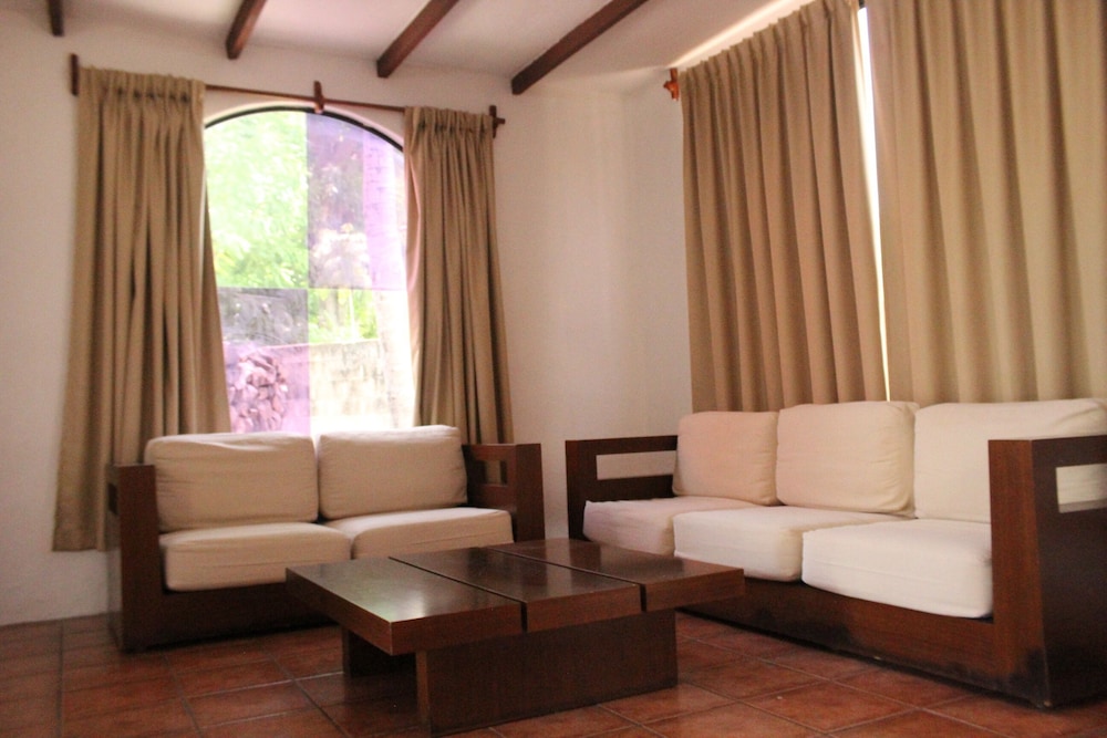 Hotel Bahia Del Sol 32/49