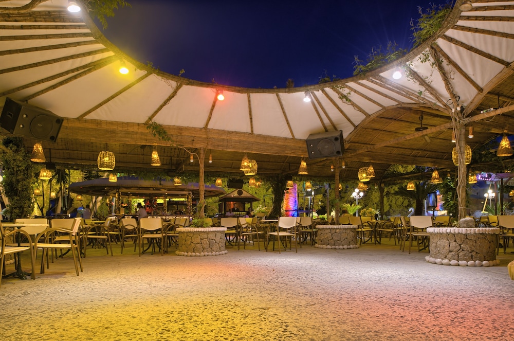 Molfetta Beach Hotel 45/56