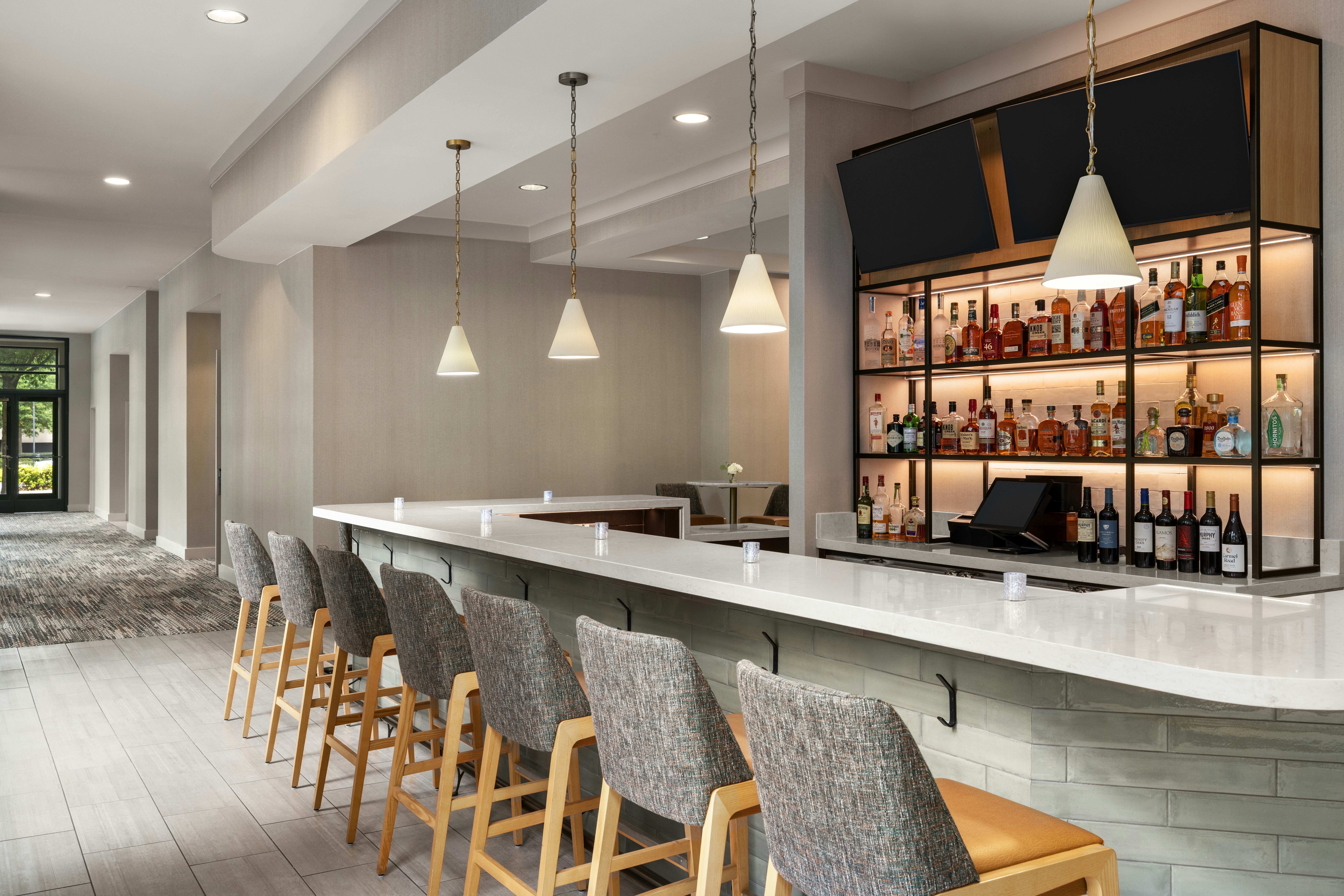 Hilton Garden Inn Arlington Shirlington 12/19