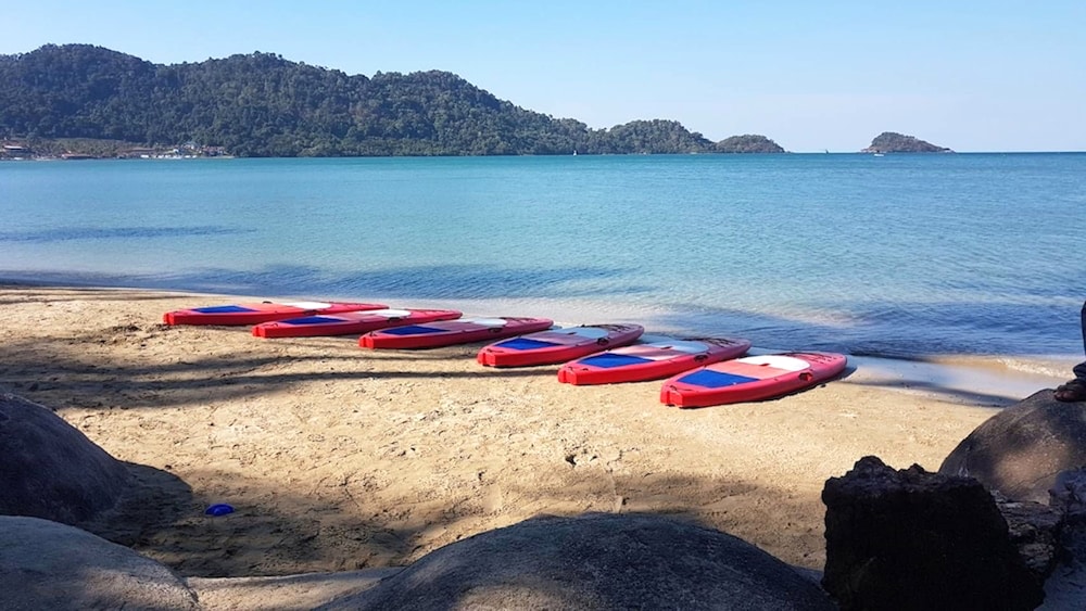 Peninsula Beach Resort 11/49