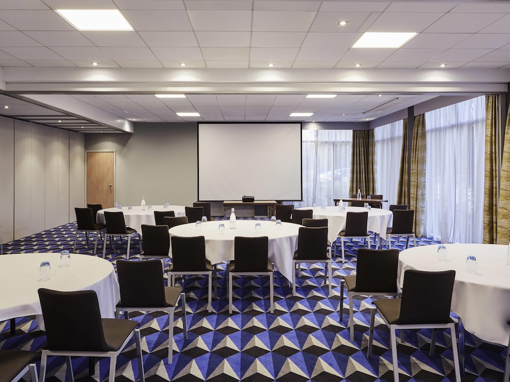 Novotel Coventry M6 J3 35/48