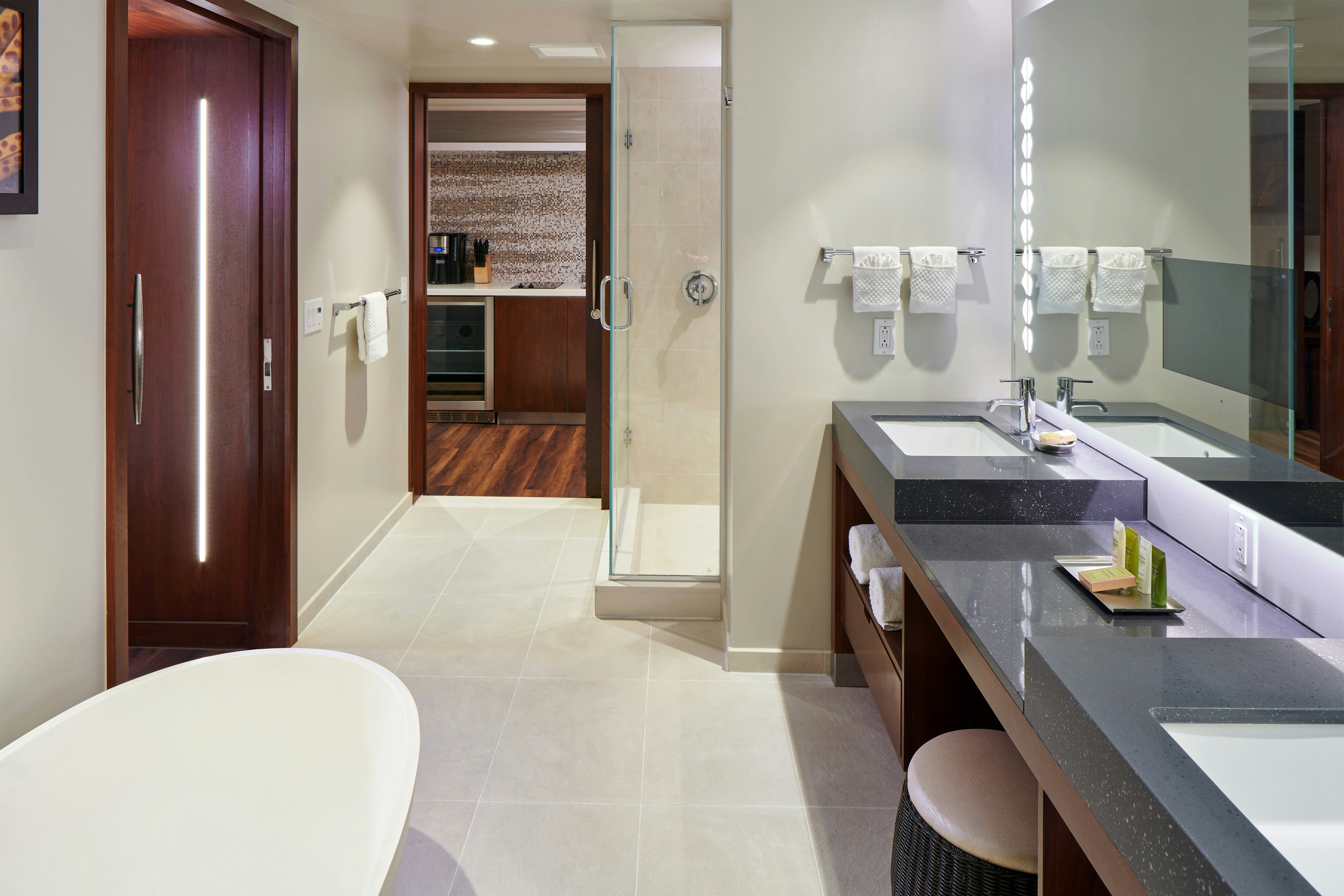 جناح بسرير كينج بغرفة نوم واحدة، Hokulani Waikiki By Hilton Grand Vacations 5/6
