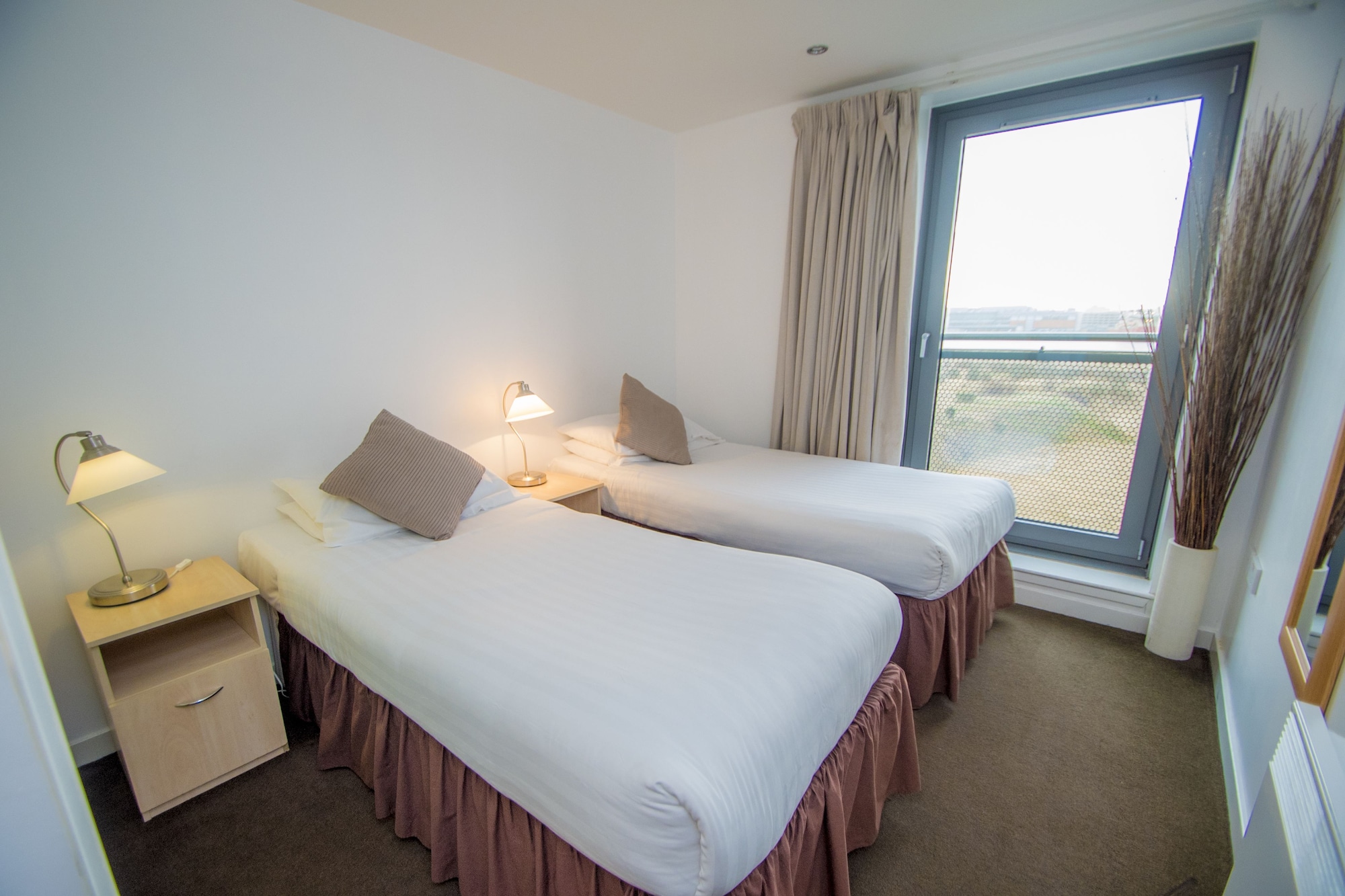2 BEDROOMS, APARTMENT