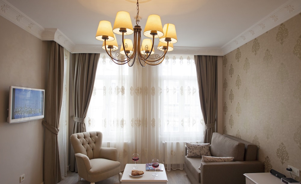 Louis Appartements Galata 35/43