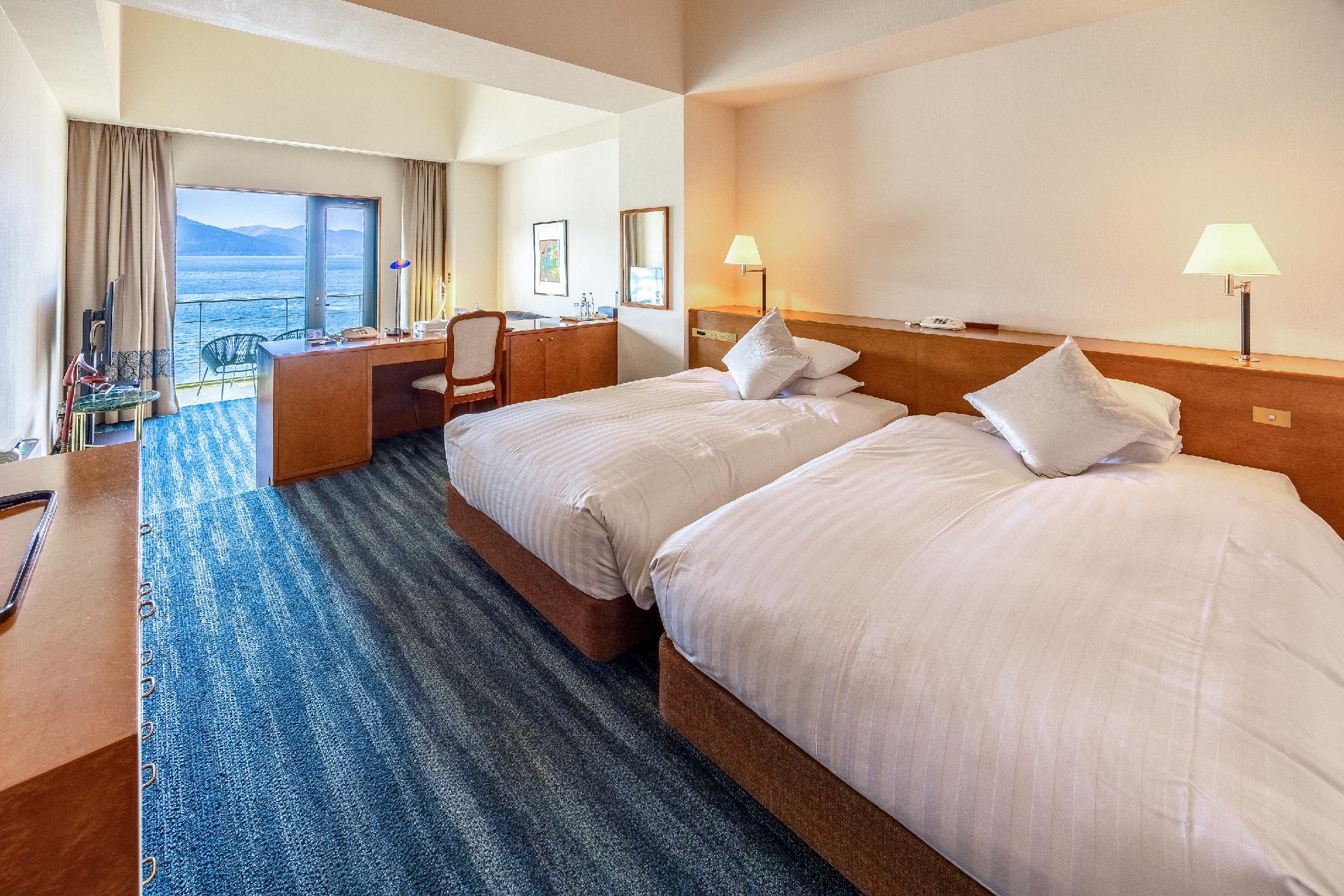 Semi Room, Junior Suite, 2 Semi Double Beds