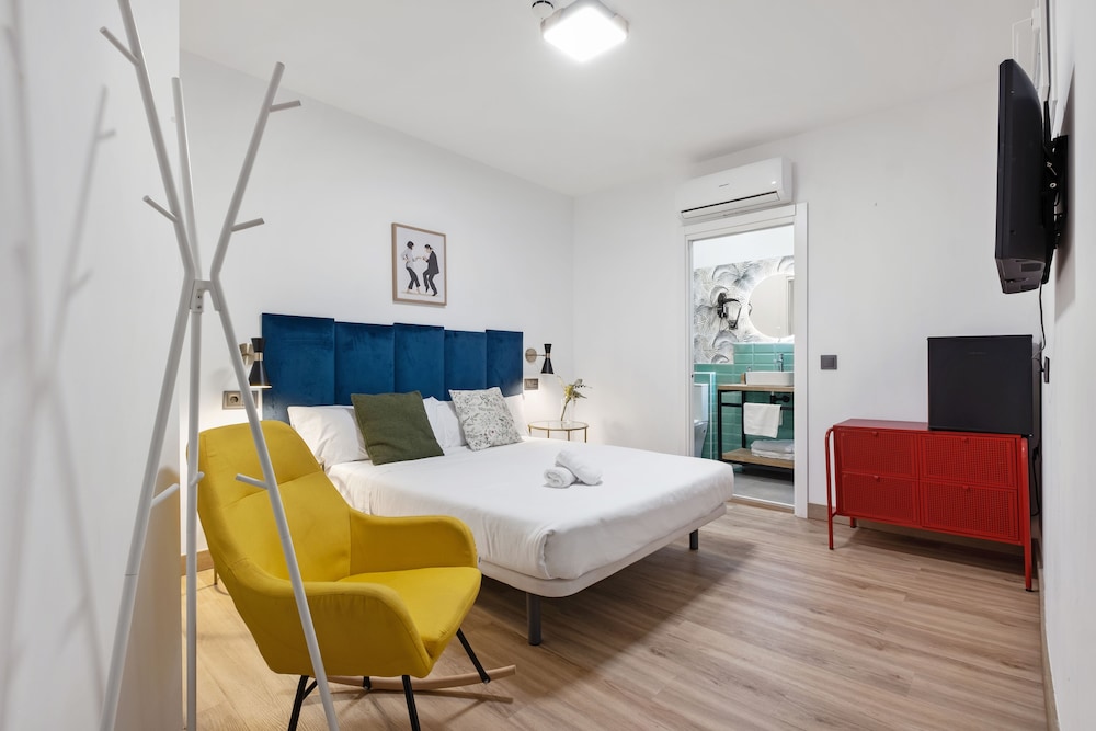 BASIC, DOUBLE BED