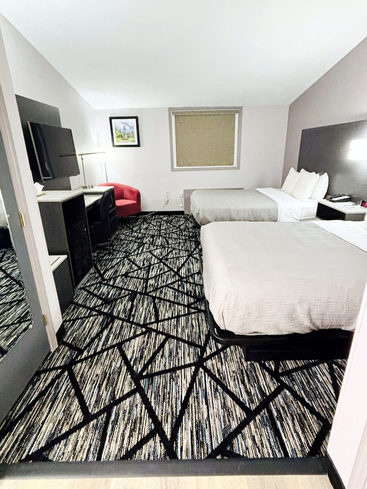غرفة قياسية بسريرين كوين، Quality Inn Raynham - Taunton 9/10