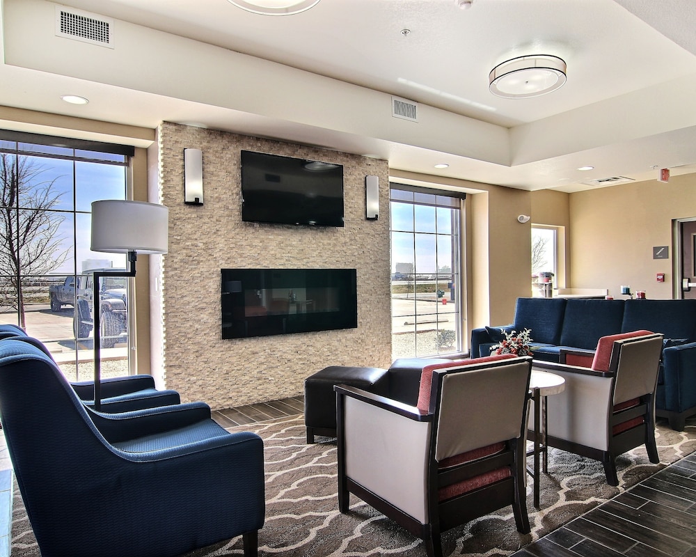 Comfort Inn Midland South I-20, TX 24/40