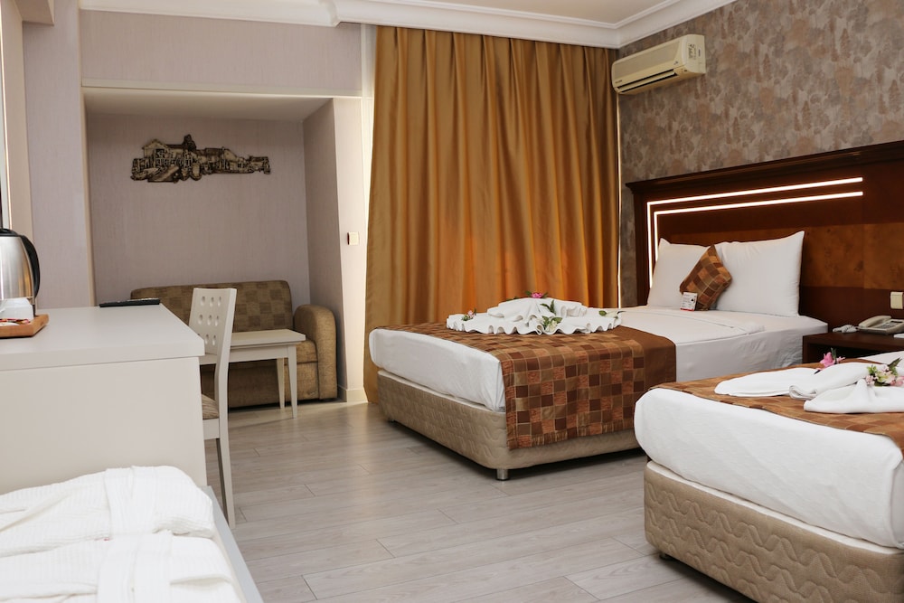Garden of Sun Hotel 10/50
