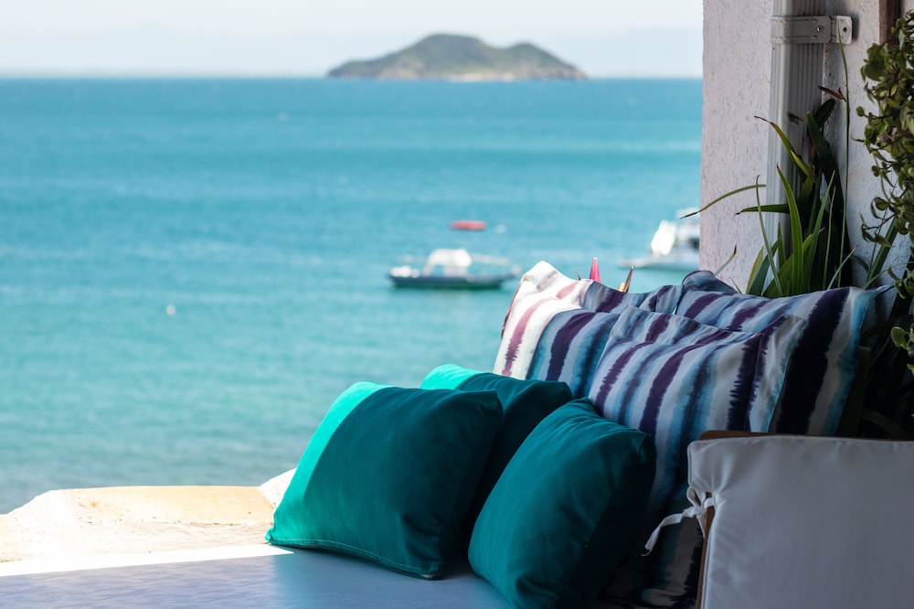 Casas Brancas Boutique Hotel Spa 74/79