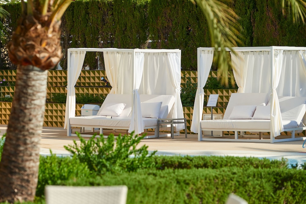 Hotel Girasol 35/48