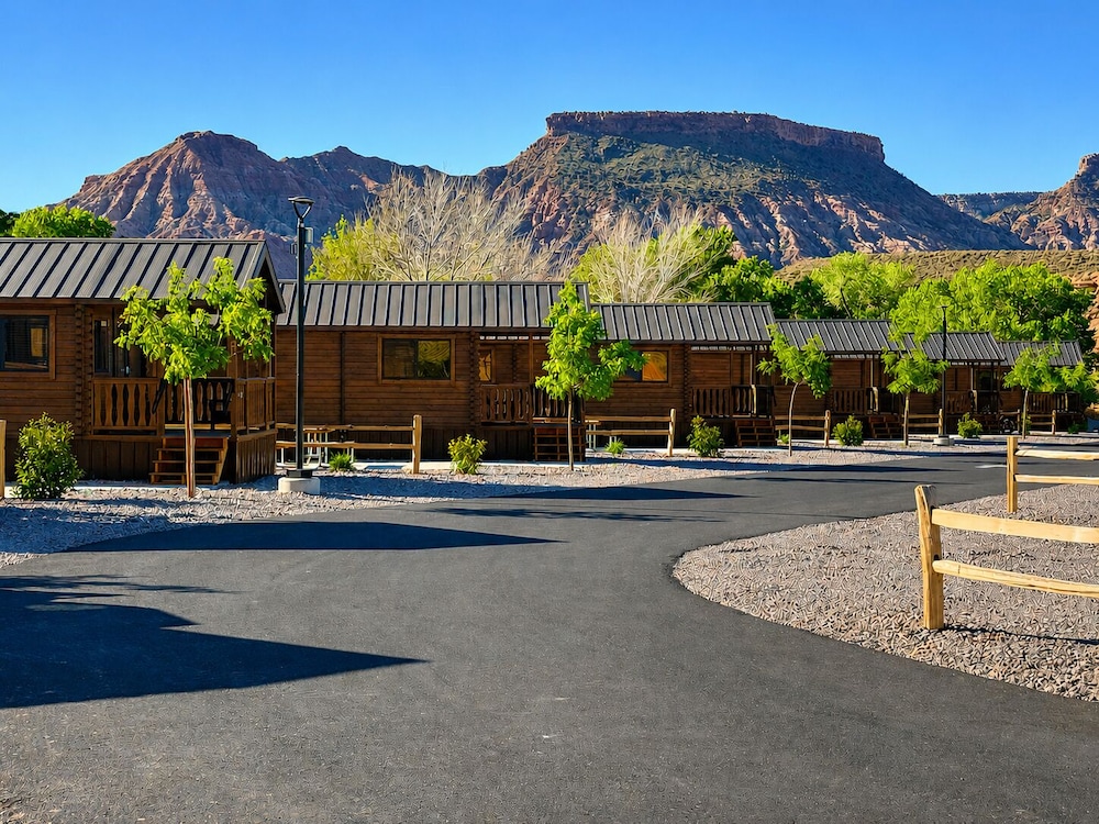 Zion Vacation Village 39/44