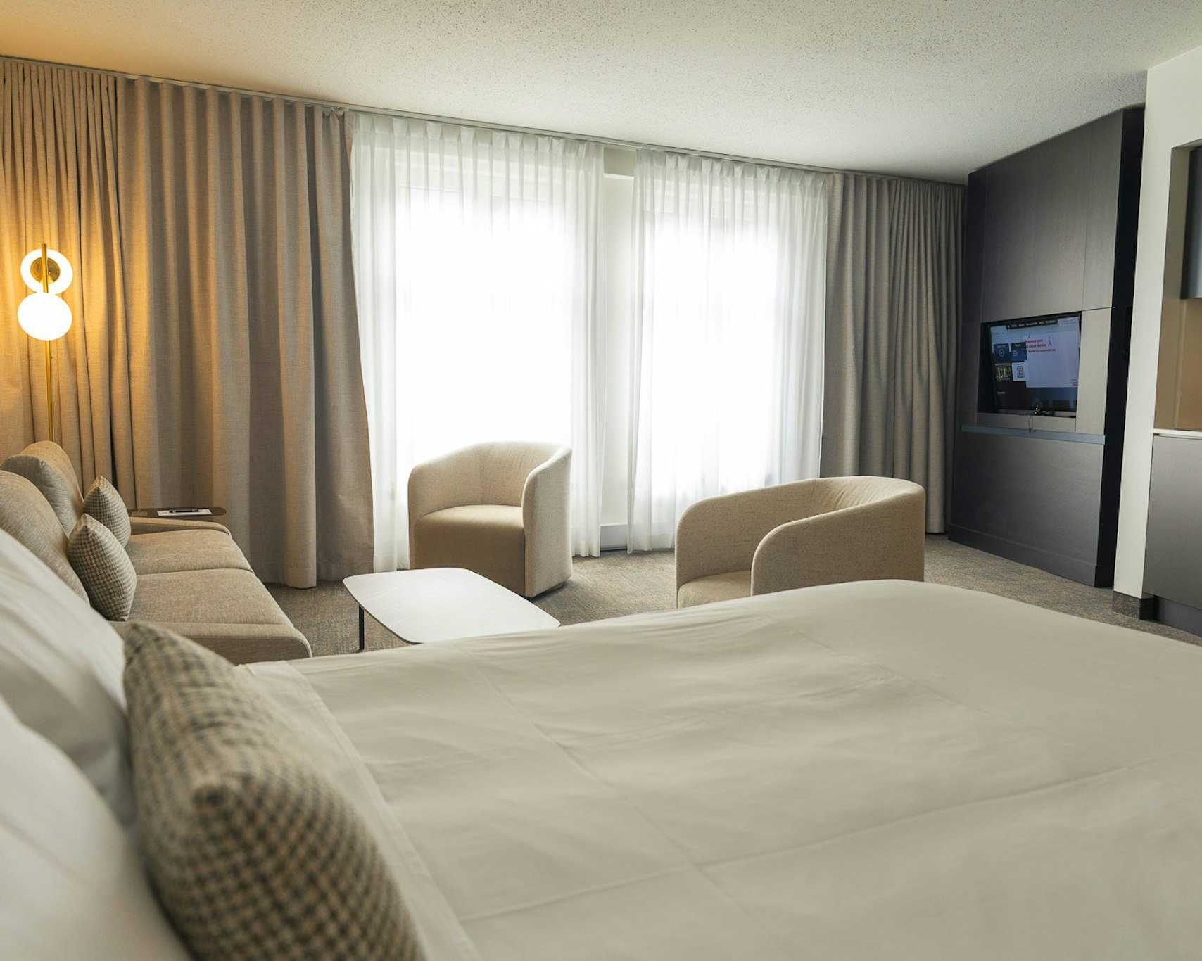 Saint-Sulpice Hotel 1/17