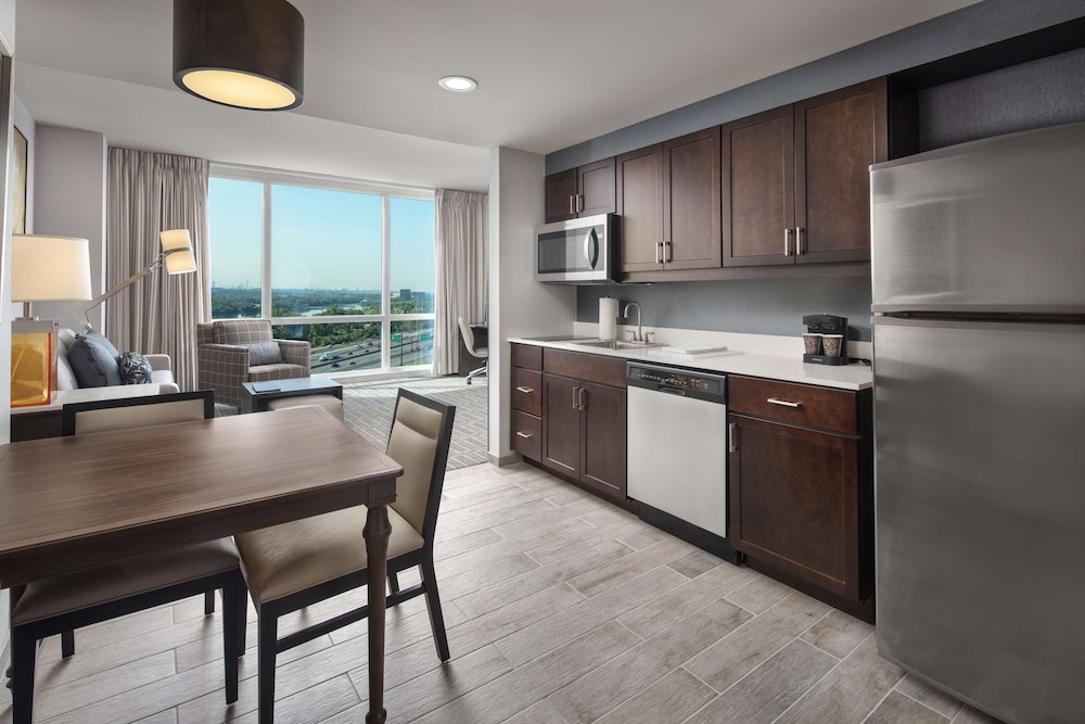 Homewood Suites By Hilton Teaneck Glenpointe 31/38