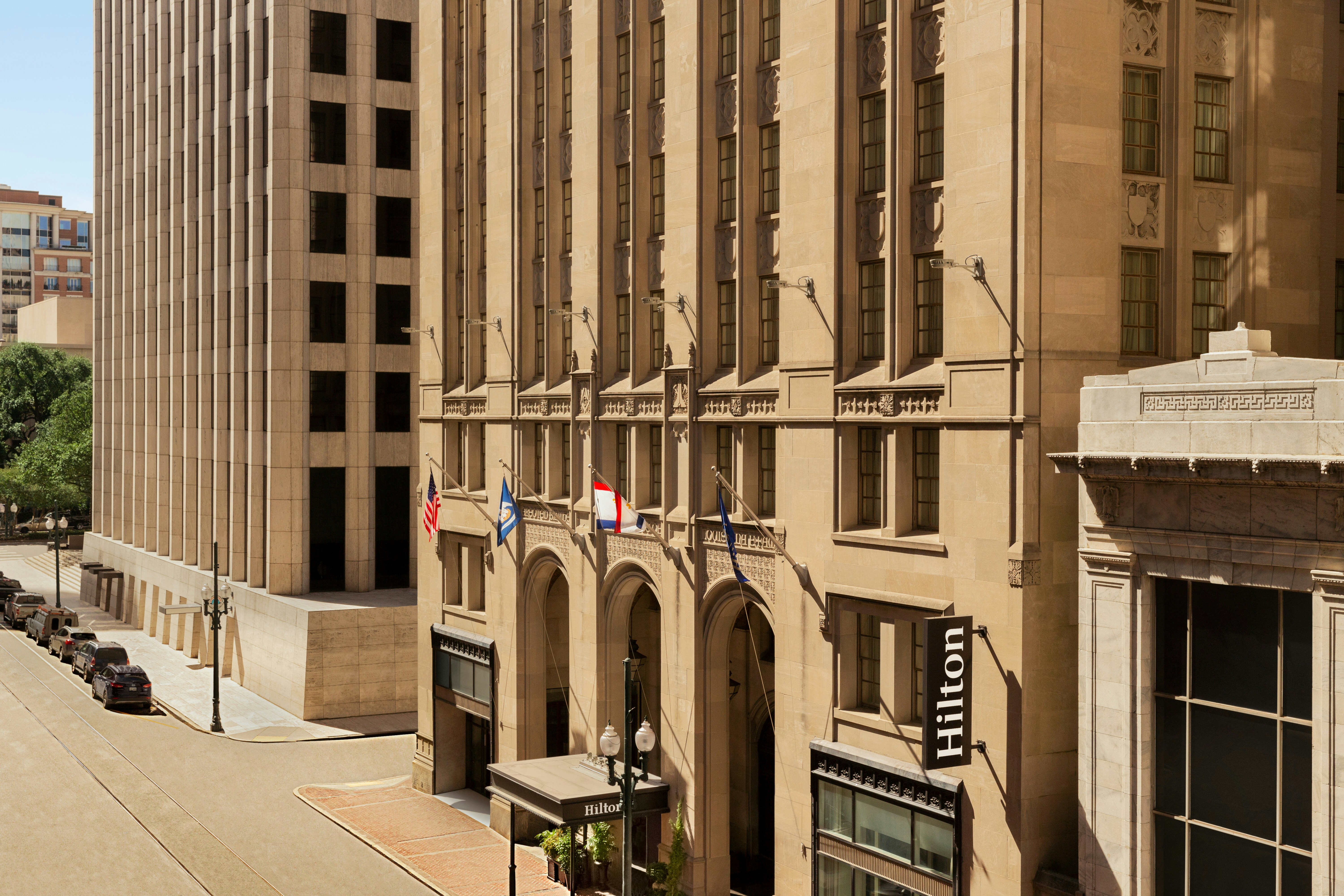Hilton New Orleans/St. Charles Avenue 69/71