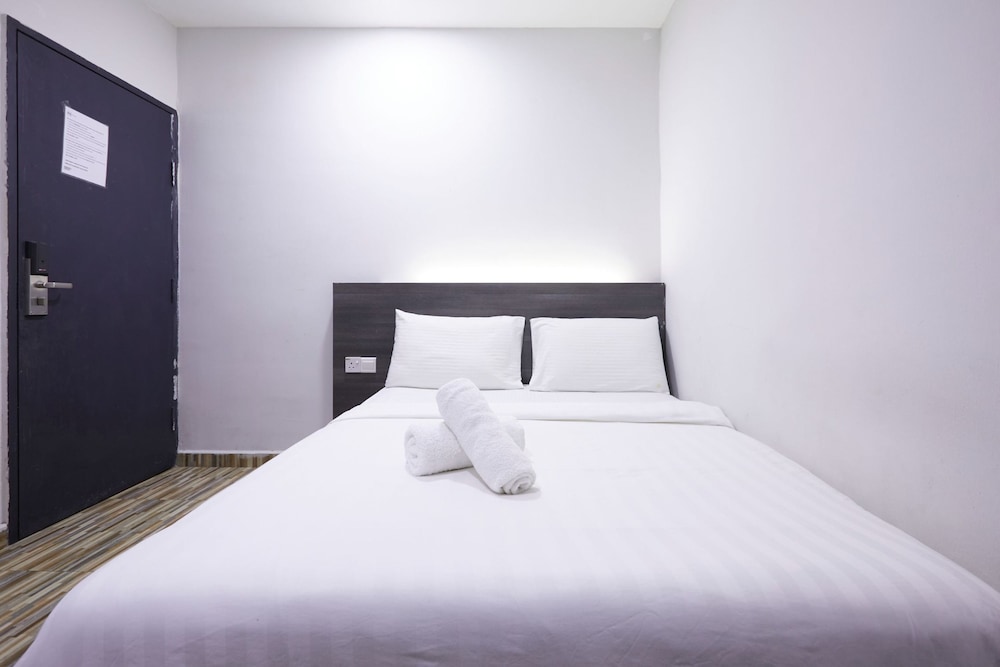 Fast Hotel Idaman Near To IIUM KL 23/75