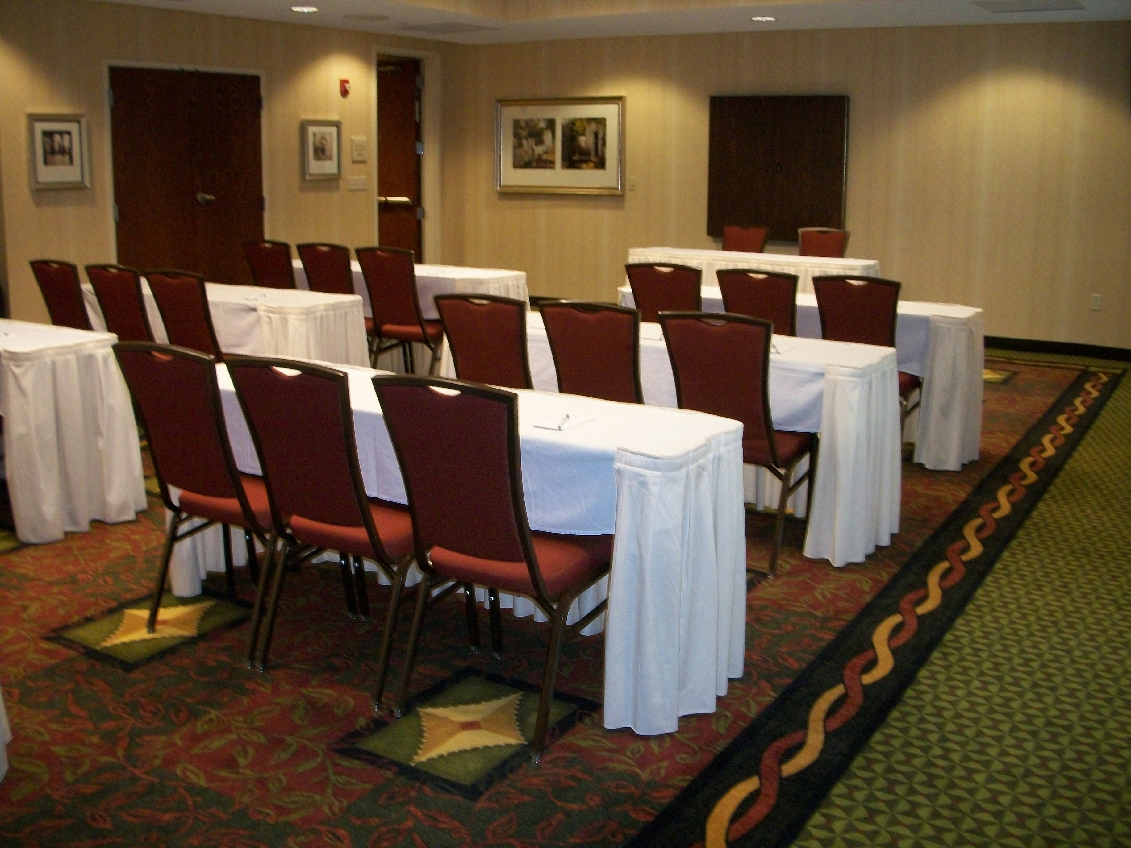 Hilton Garden Inn Elkhart 11/16