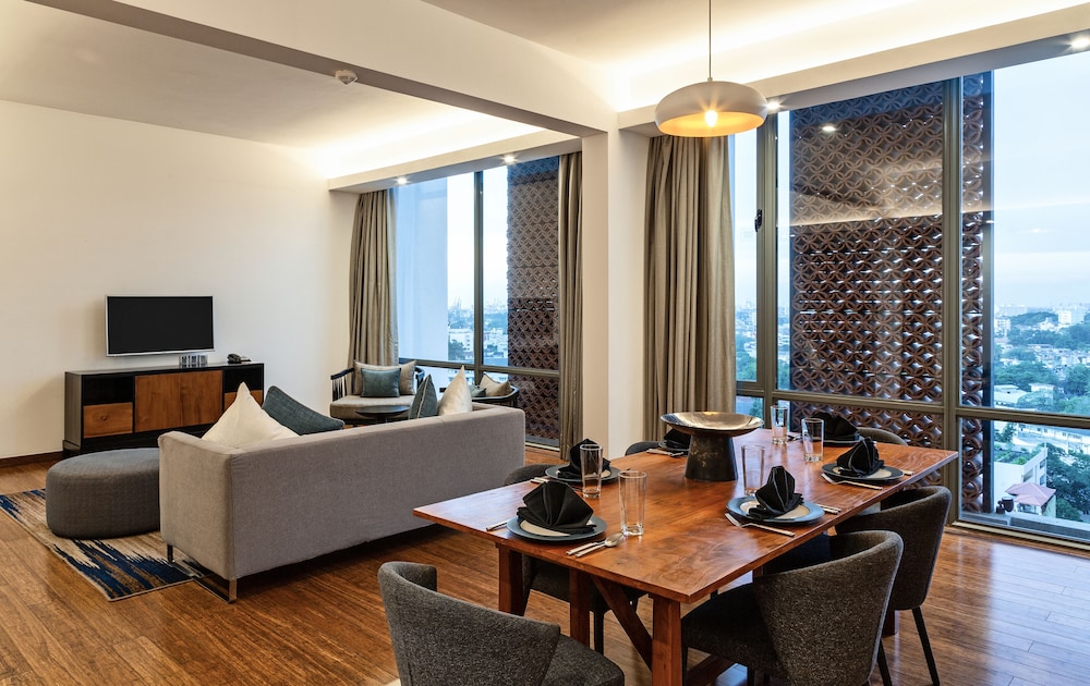 Jetwing Colombo Seven 52/73