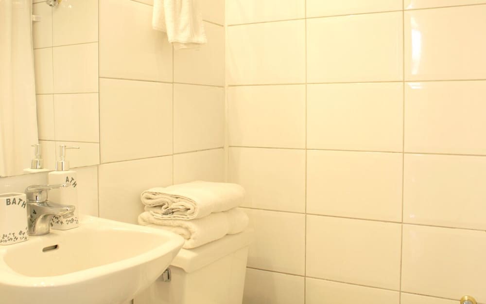 Apartamentos Costanera Centre 47/50