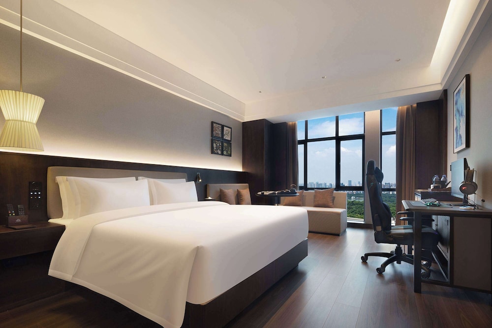 Days Hotel by Wyndham Zhuzhou Shifeng 10/29