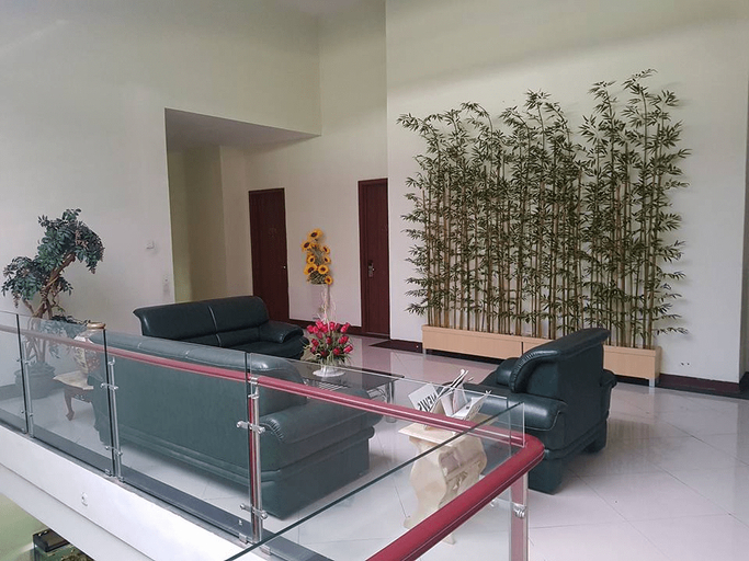 Cempaka Mas Hotel 1/11
