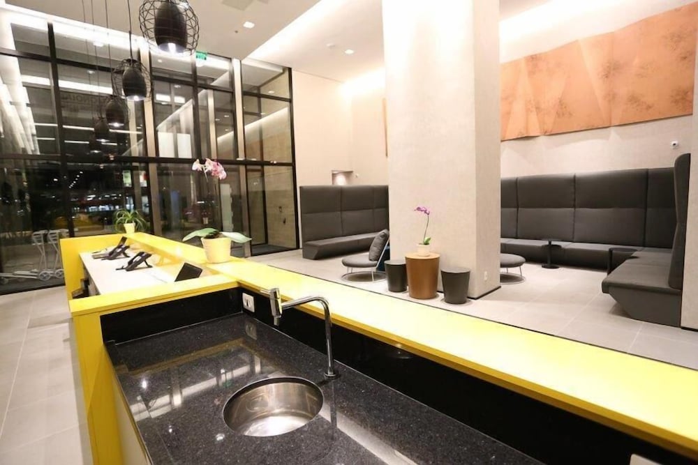 Astron Suites Mondial Salvador 47/49