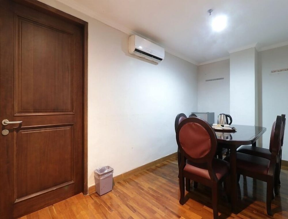 P Hotel Jakarta 15/23