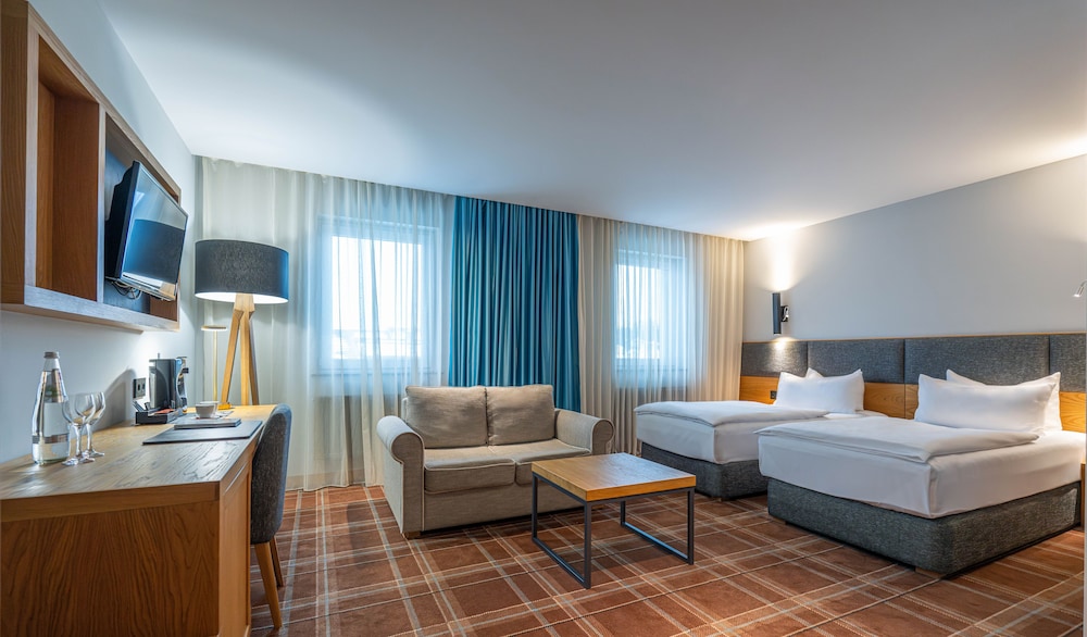 Grand Hotel Suhl 15/50